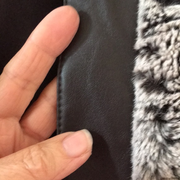 Coat - Picture 10 of 11